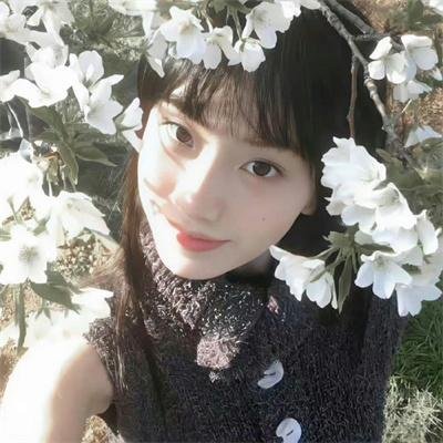 黑湖妖潭